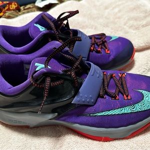 Nike KD 7 Lightning 534 Basketball Shoes